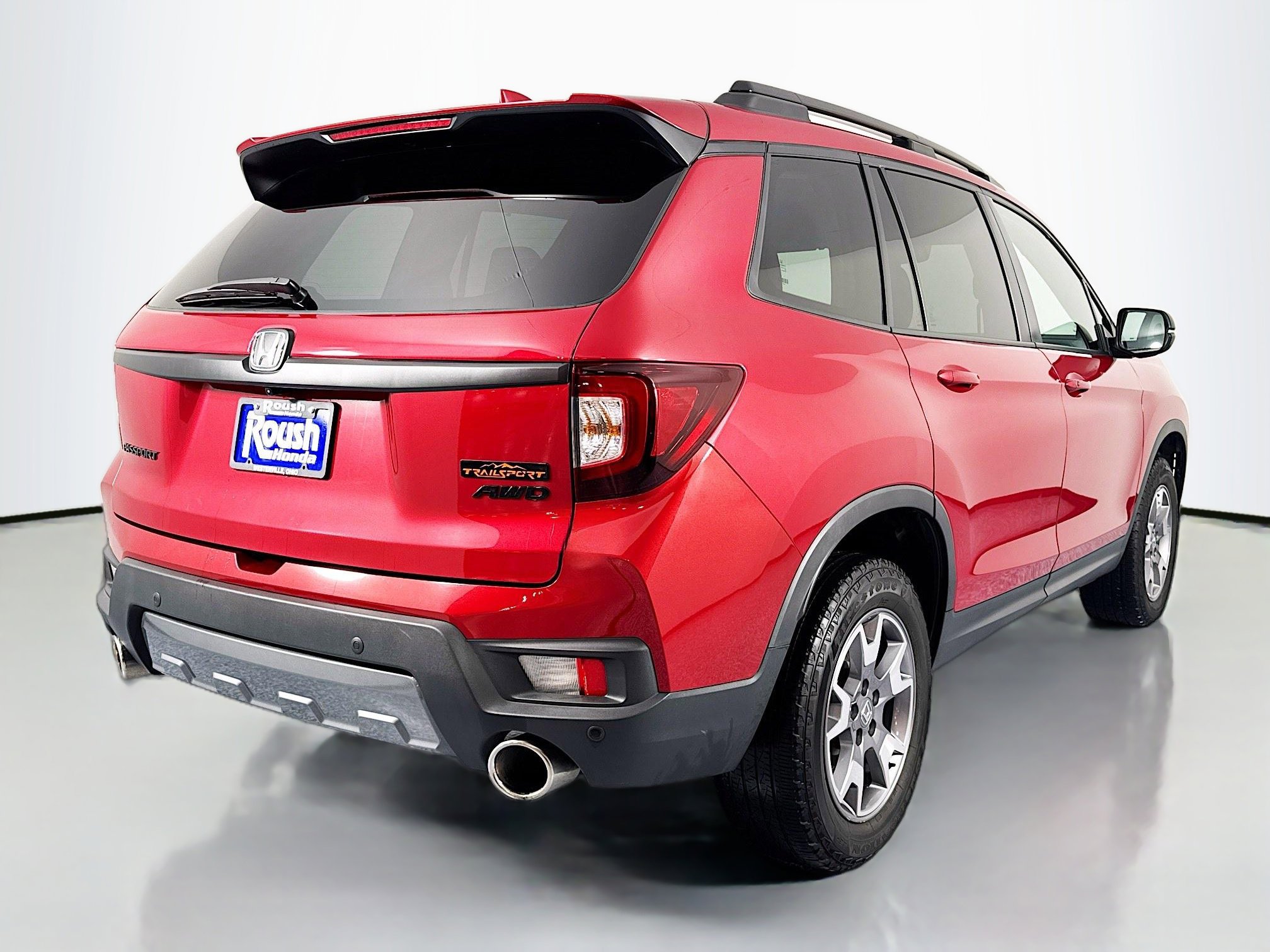 Certified 2023 Honda Passport TrailSport image 5