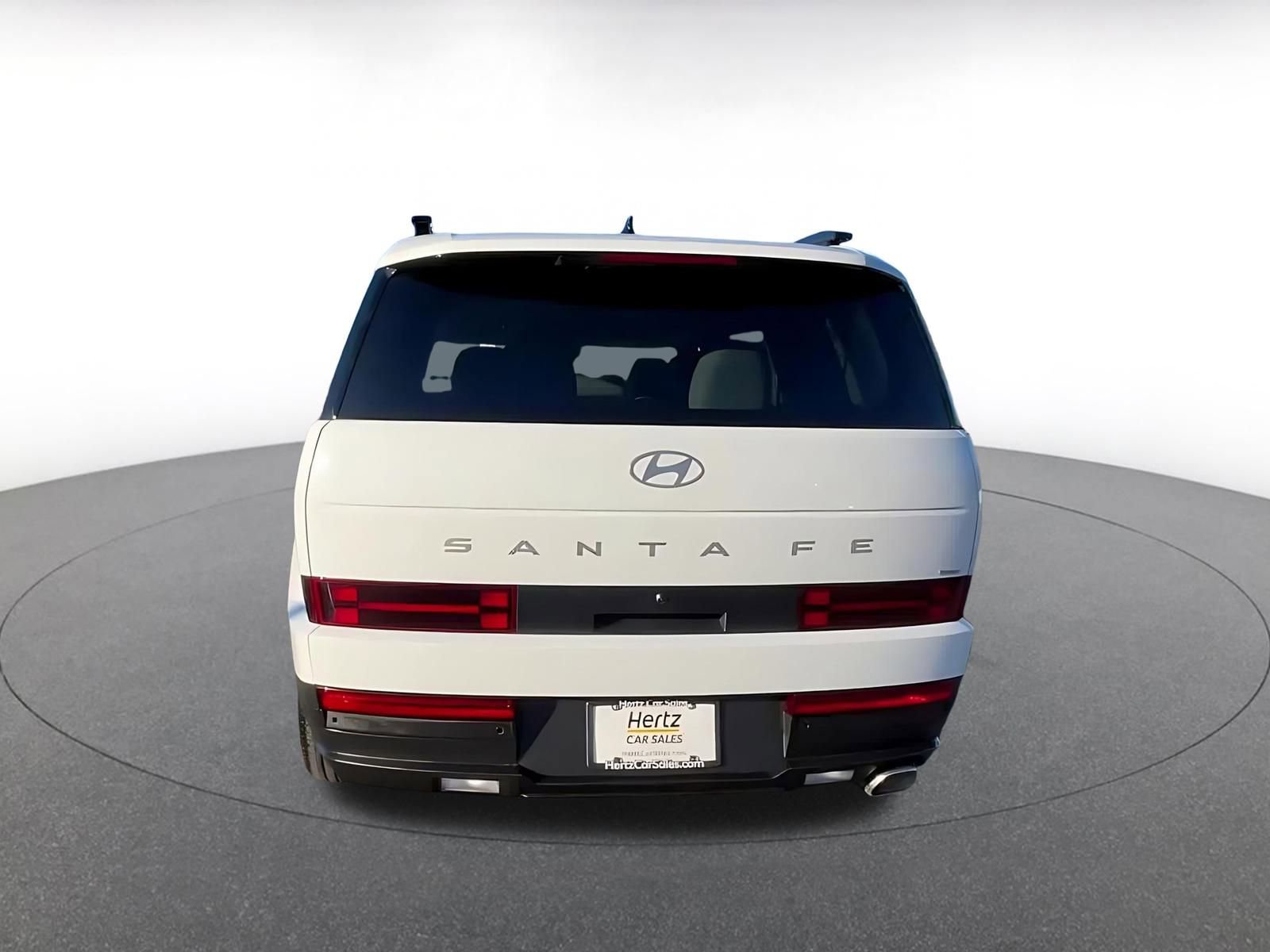 Used 2025 Hyundai Santa Fe SEL image 12