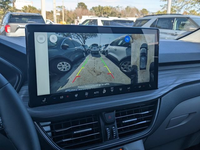 New 2025 Ford Escape SE w/ PHEV Premium Package FWD image 8