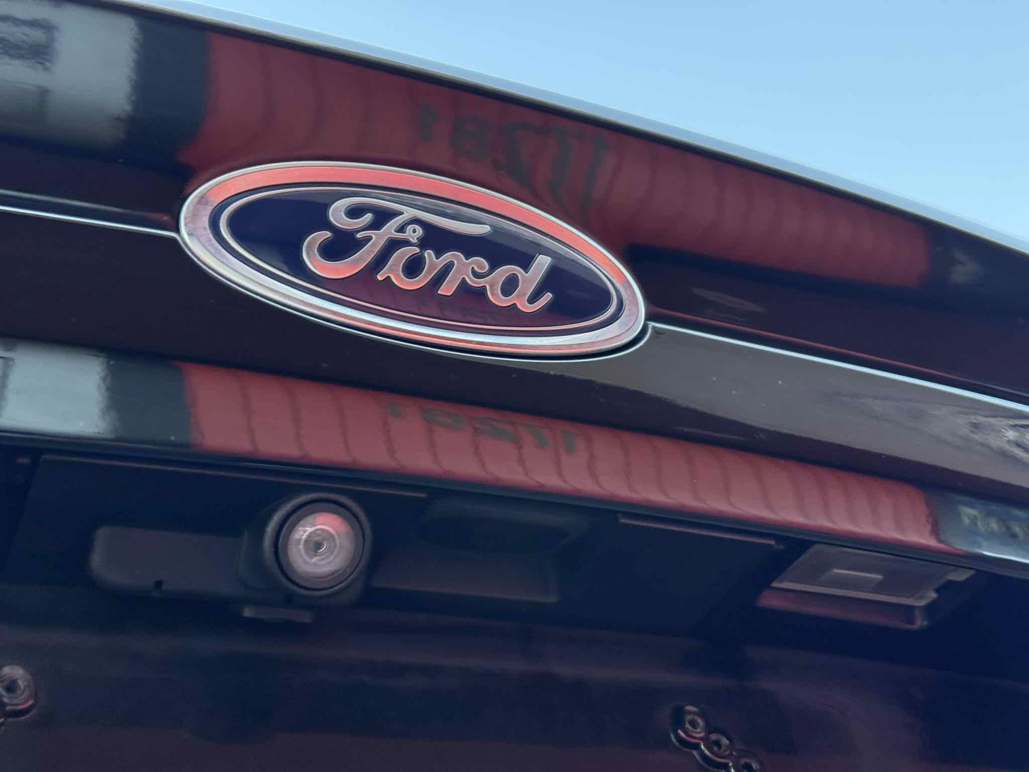 Used 2016 Ford Fusion SE FWD image 60