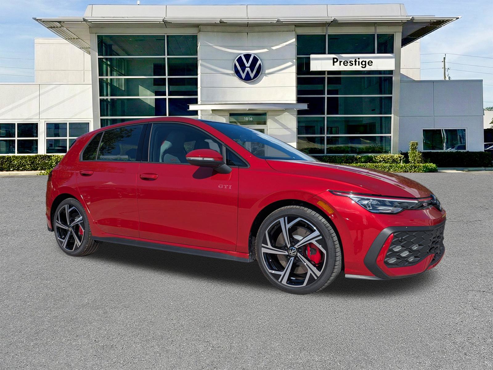 New 2026 Volkswagen GTI SE FWD image 1