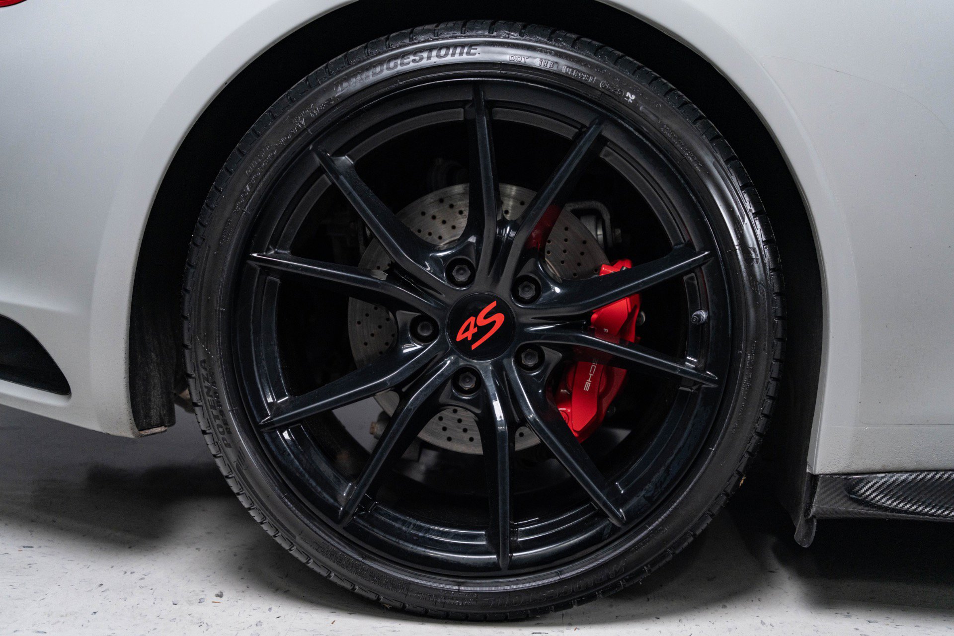 Used 2018 Porsche 911 Carrera 4S AWD/4WD image 29