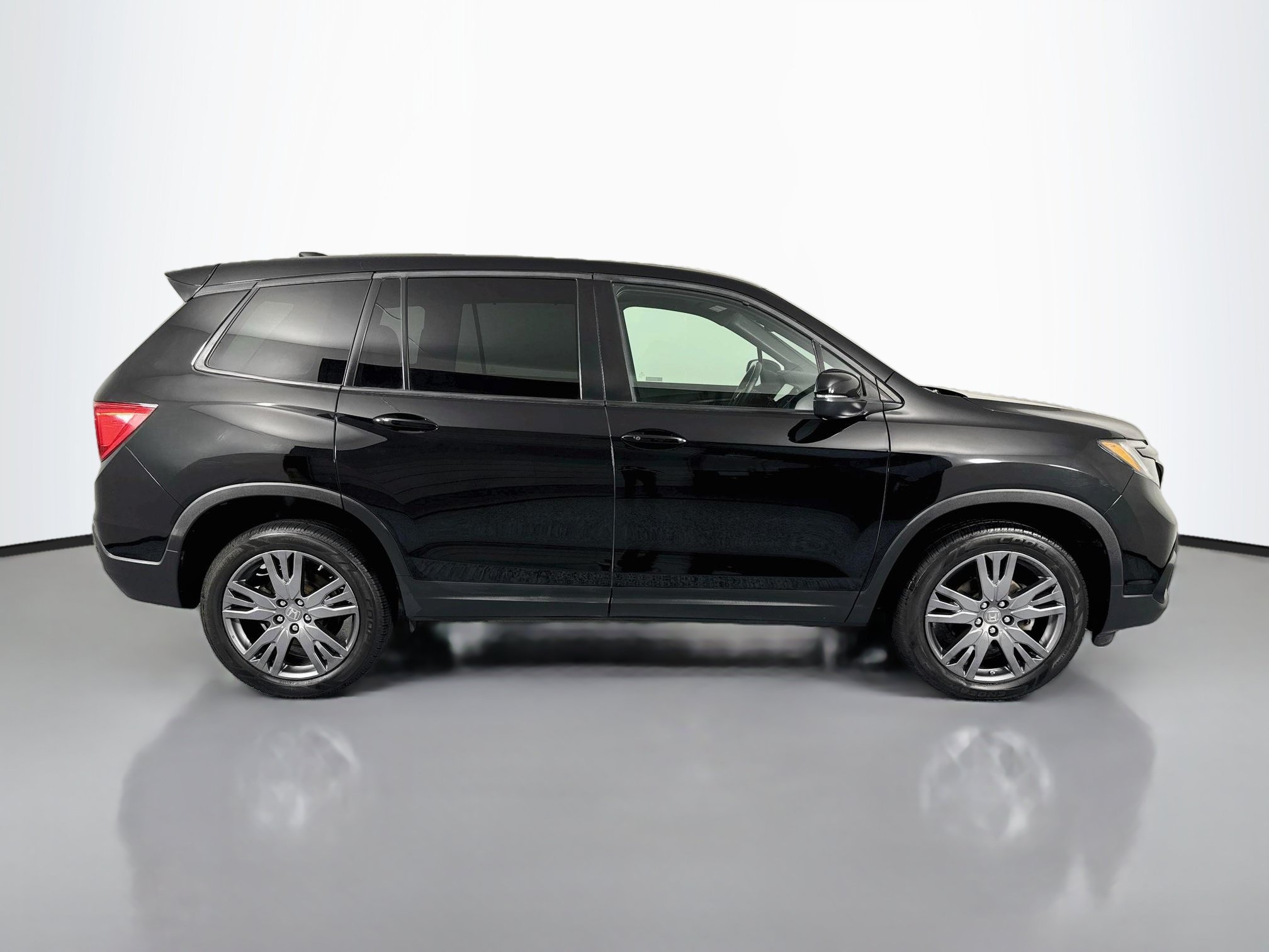 Certified 2019 Honda Passport EX-L image 4