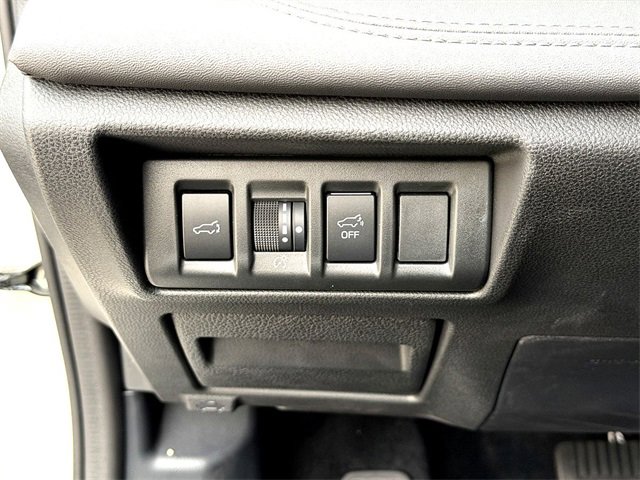 Used 2023 Subaru Outback Touring XT image 17