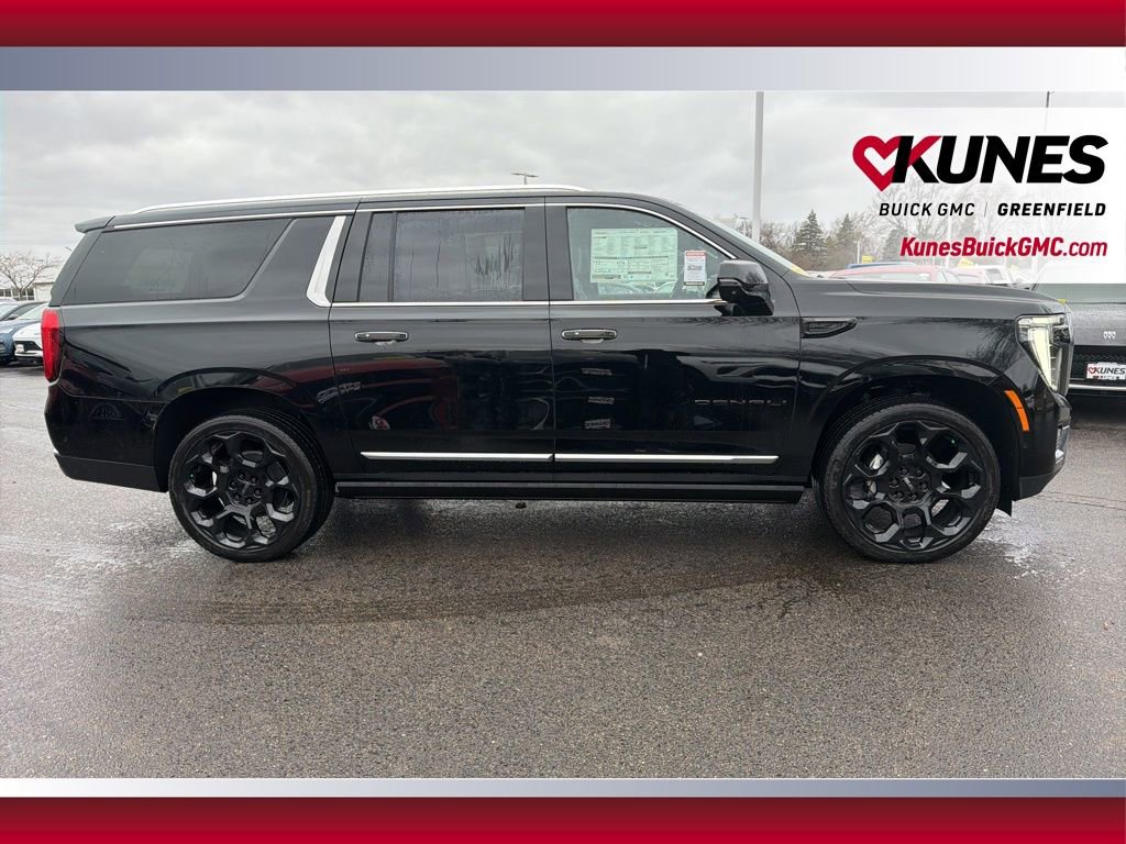 New 2026 GMC Yukon XL Denali w/ Denali Reserve Package image 2