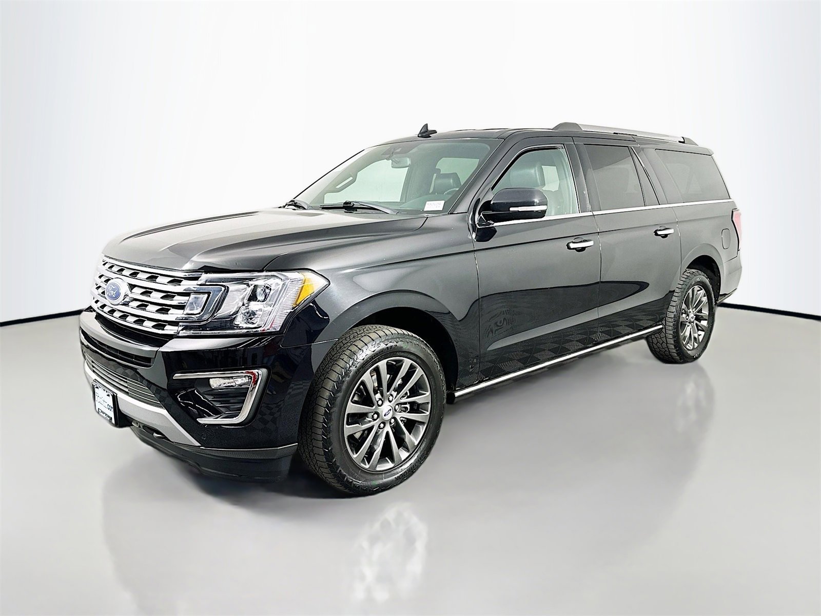 Used 2020 Ford Expedition Max Limited image 3