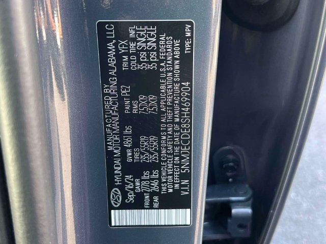 Certified 2025 Hyundai Tucson Limited AWD/4WD image 35