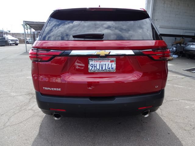 Certified 2023 Chevrolet Traverse LT w/ Rear Camera Mirror Package FWD image 3