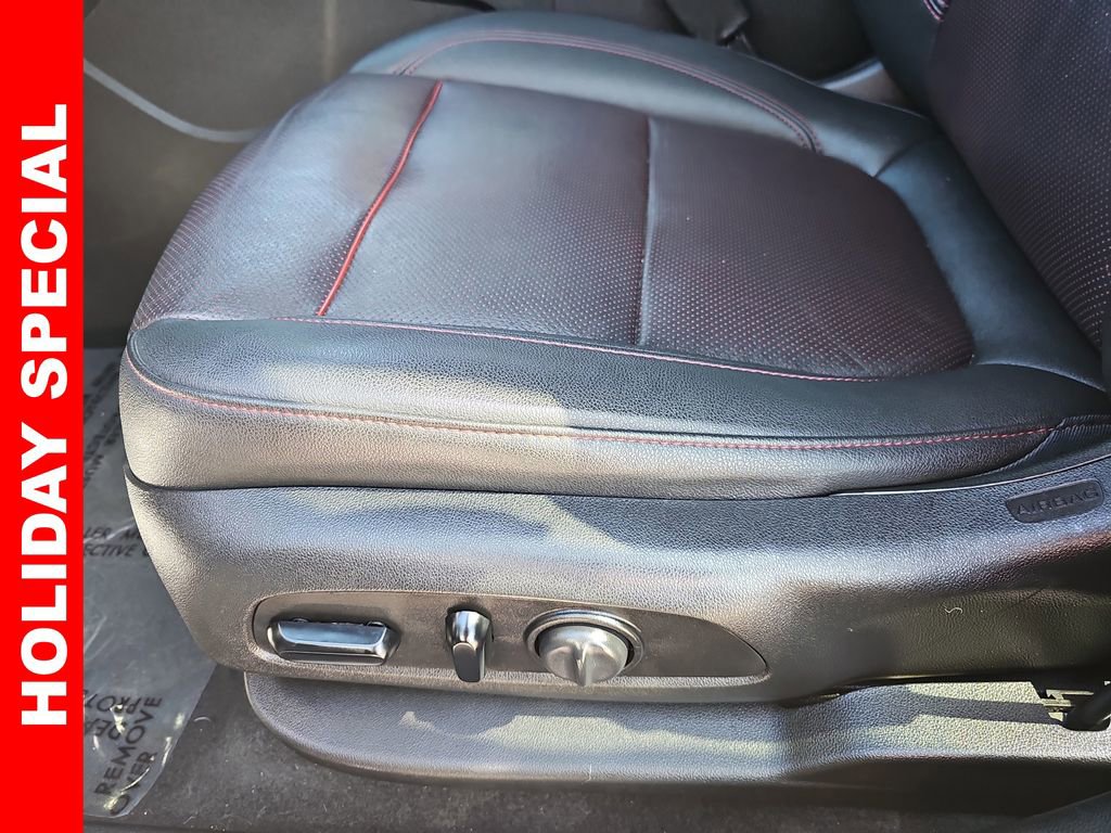 Used 2021 Chevrolet Blazer RS w/ Enhanced Convenience Package image 30