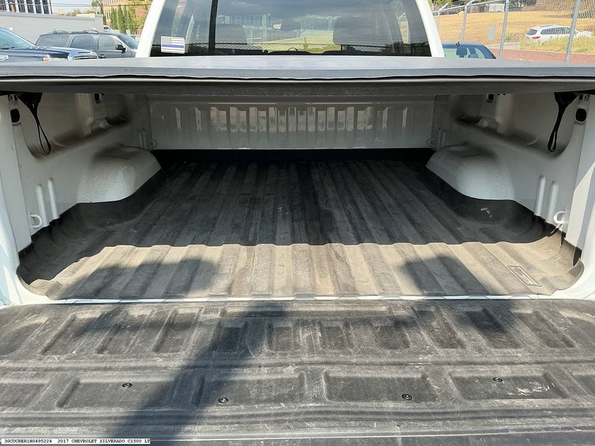 Used 2017 Chevrolet Silverado 1500 LT w/ LT Eassist Package RWD image 10