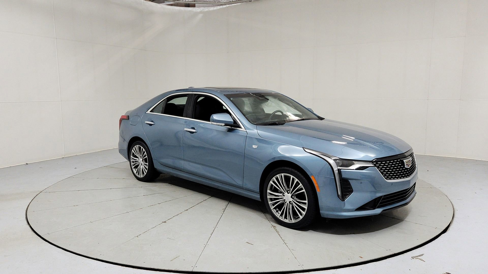 Used 2023 Cadillac CT4 Premium Luxury image 7