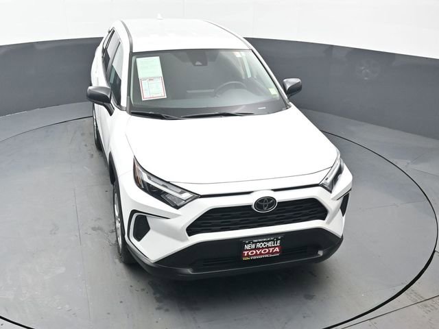 Certified 2023 Toyota RAV4 LE AWD/4WD image 41
