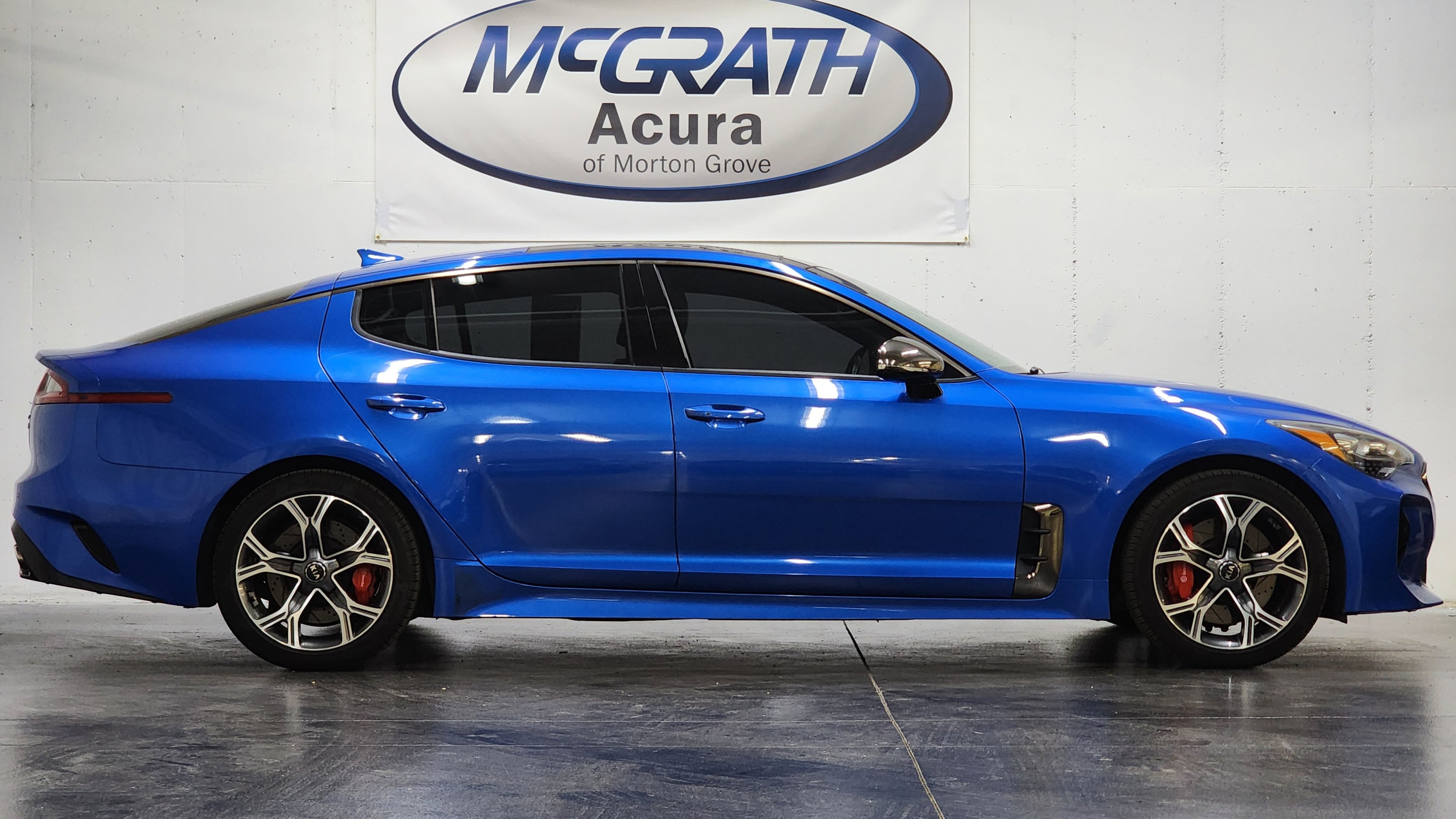 Used 2018 Kia Stinger GT2 AWD/4WD image 5