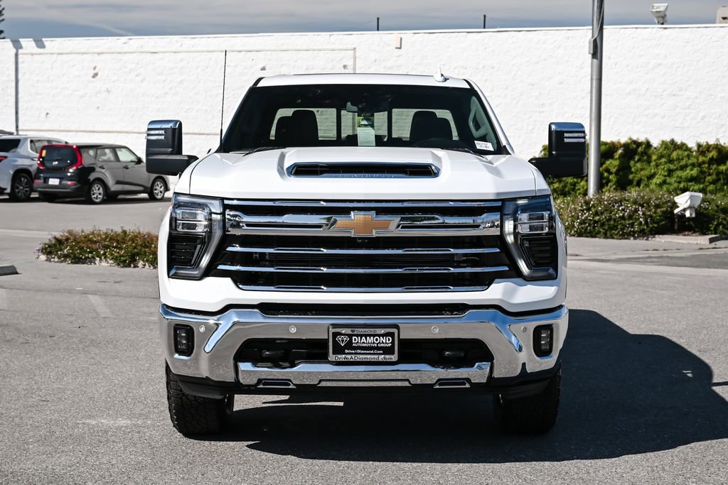 New 2026 Chevrolet Silverado 2500 LTZ w/ LTZ Convenience Package AWD/4WD image 2