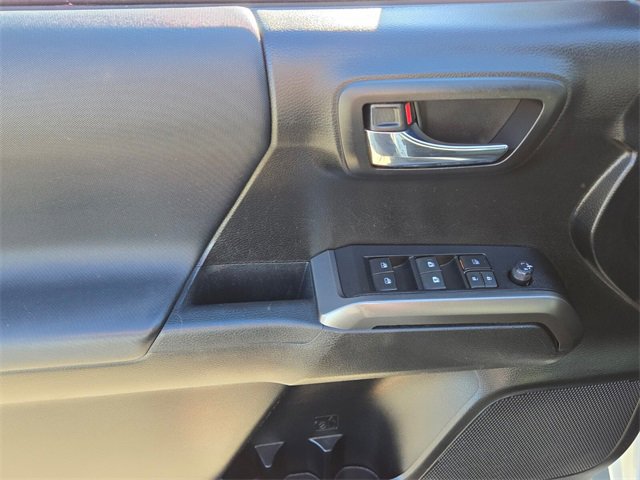 Used 2022 Toyota Tacoma TRD Off-Road w/ Technology Package image 24