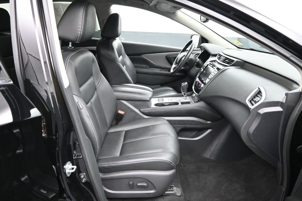 Used 2024 Nissan Murano SV w/ SV Midnight Edition Package AWD/4WD image 24