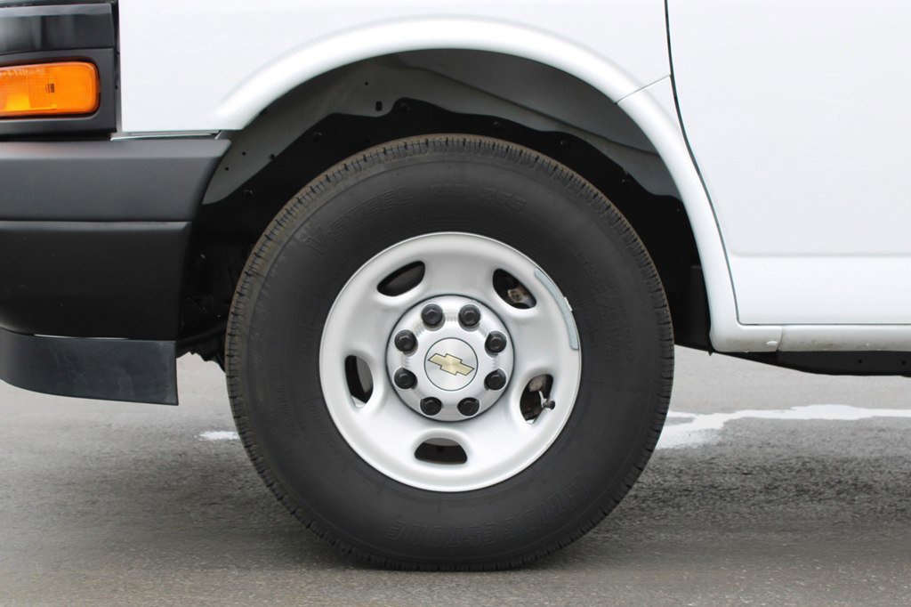 Used 2024 Chevrolet Express 2500 w/ Driver Convenience Package RWD image 37