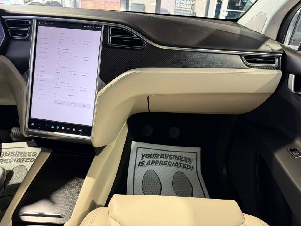 Used 2017 Tesla Model X 75D AWD/4WD image 21