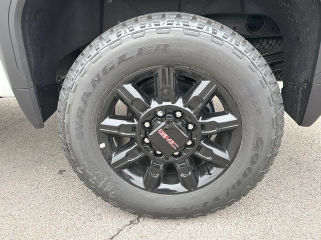 New 2026 GMC Sierra 2500 AT4 w/ AT4 Premium Plus Package AWD/4WD image 25