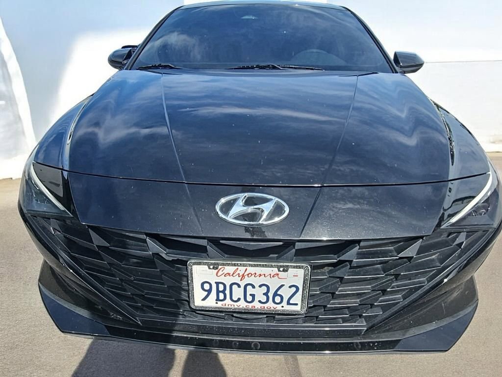 Used 2022 Hyundai Elantra SEL w/ Cargo Package image 13