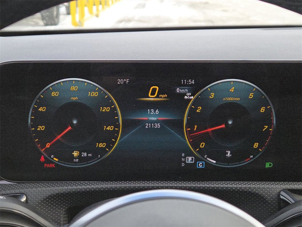 Used 2023 Mercedes-Benz CLA 250 4MATIC image 26