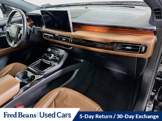 Certified 2022 Lincoln Nautilus Reserve AWD/4WD image 37