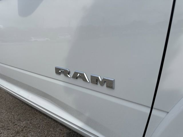 New 2026 RAM 3500 Big Horn AWD/4WD image 44