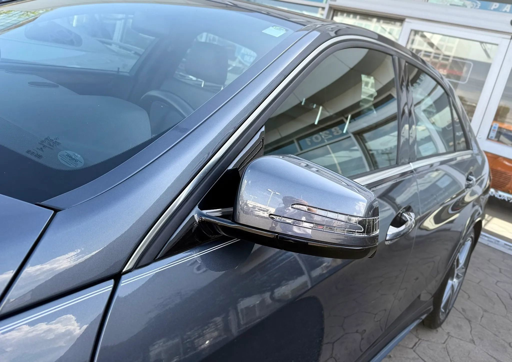 Used 2014 Mercedes-Benz E 350 4MATIC Sedan image 50