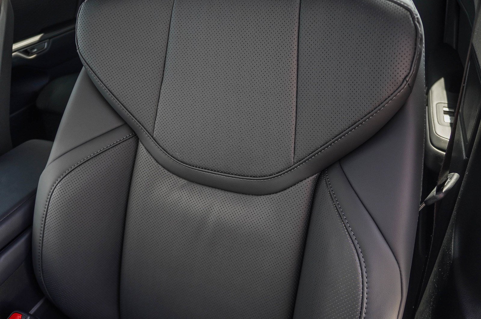 New 2026 Lexus ES 500e AWD/4WD image 29