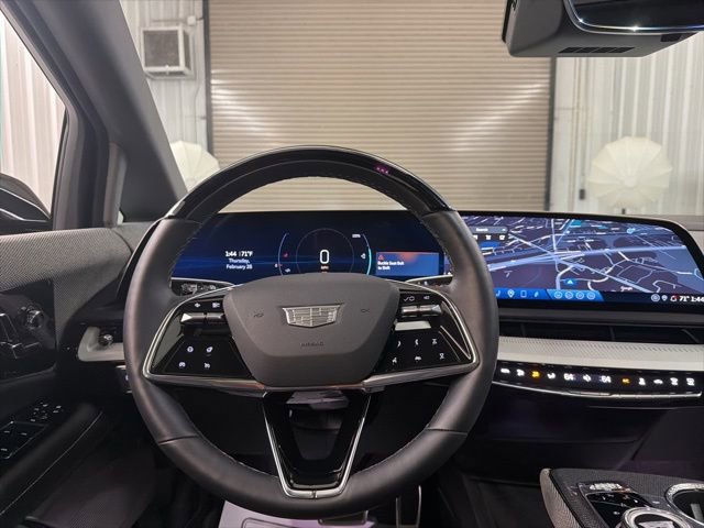 Certified 2025 Cadillac Optiq Luxury 1 w/ LPO, Floor Liner Package image 36