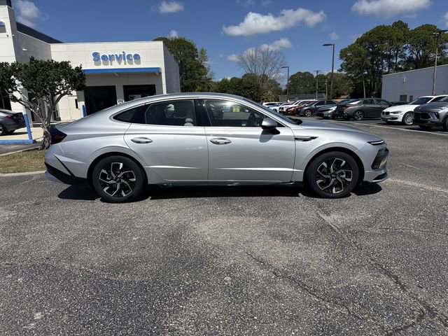 Used 2025 Hyundai Sonata SEL image 4