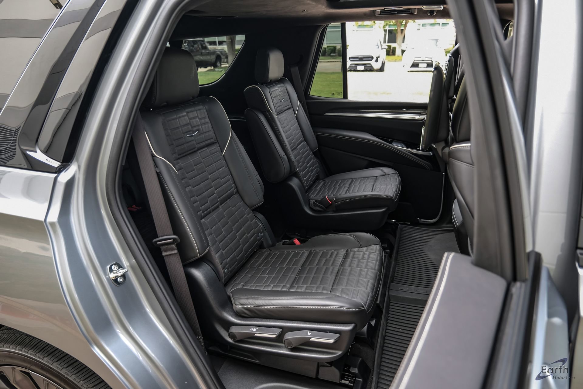 Used 2025 Cadillac Escalade V w/ LPO, Floor Liner Package AWD/4WD image 62