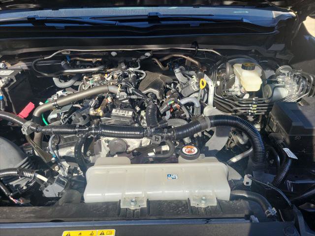 Certified 2025 Toyota Tacoma SR5 image 33