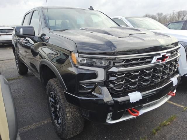 Used 2026 Chevrolet Silverado 1500 ZR2 AWD/4WD image 2