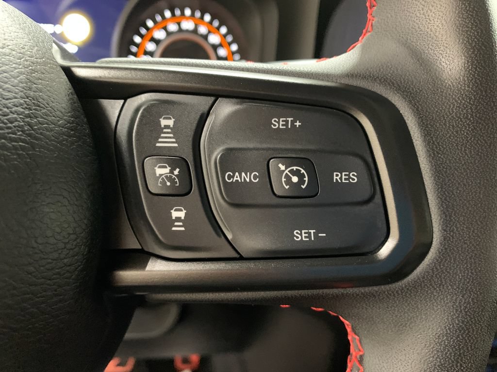 Used 2024 Jeep Wrangler Unlimited Rubicon AWD/4WD image 23