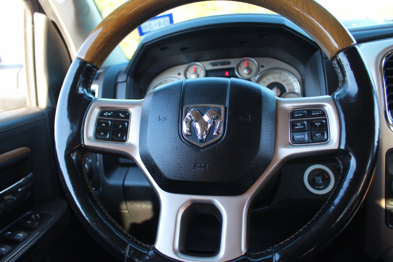 Used 2015 RAM 1500 Laramie Longhorn w/ Convenience Group image 26