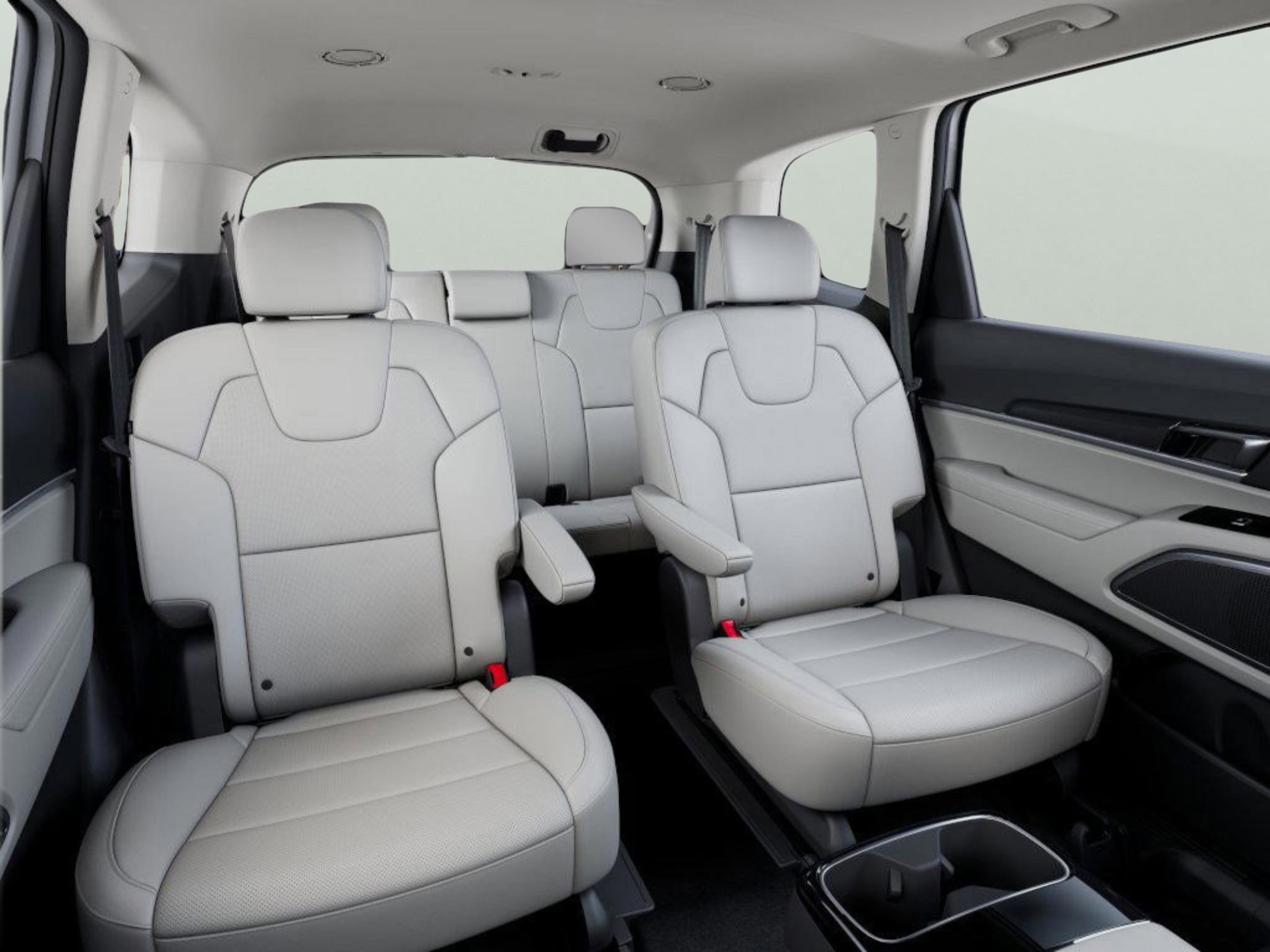 New 2025 Kia Telluride S image 16