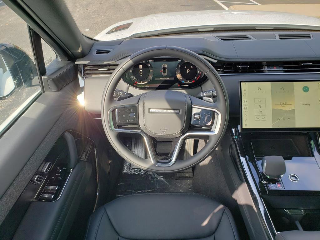 New 2025 Land Rover Range Rover Sport SE image 14