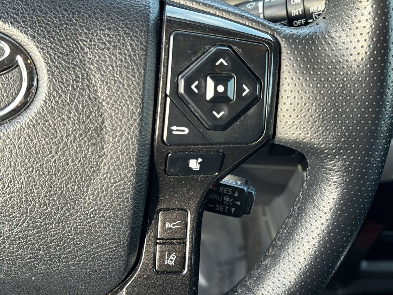 Used 2024 Toyota 4Runner TRD Off-Road Premium image 24