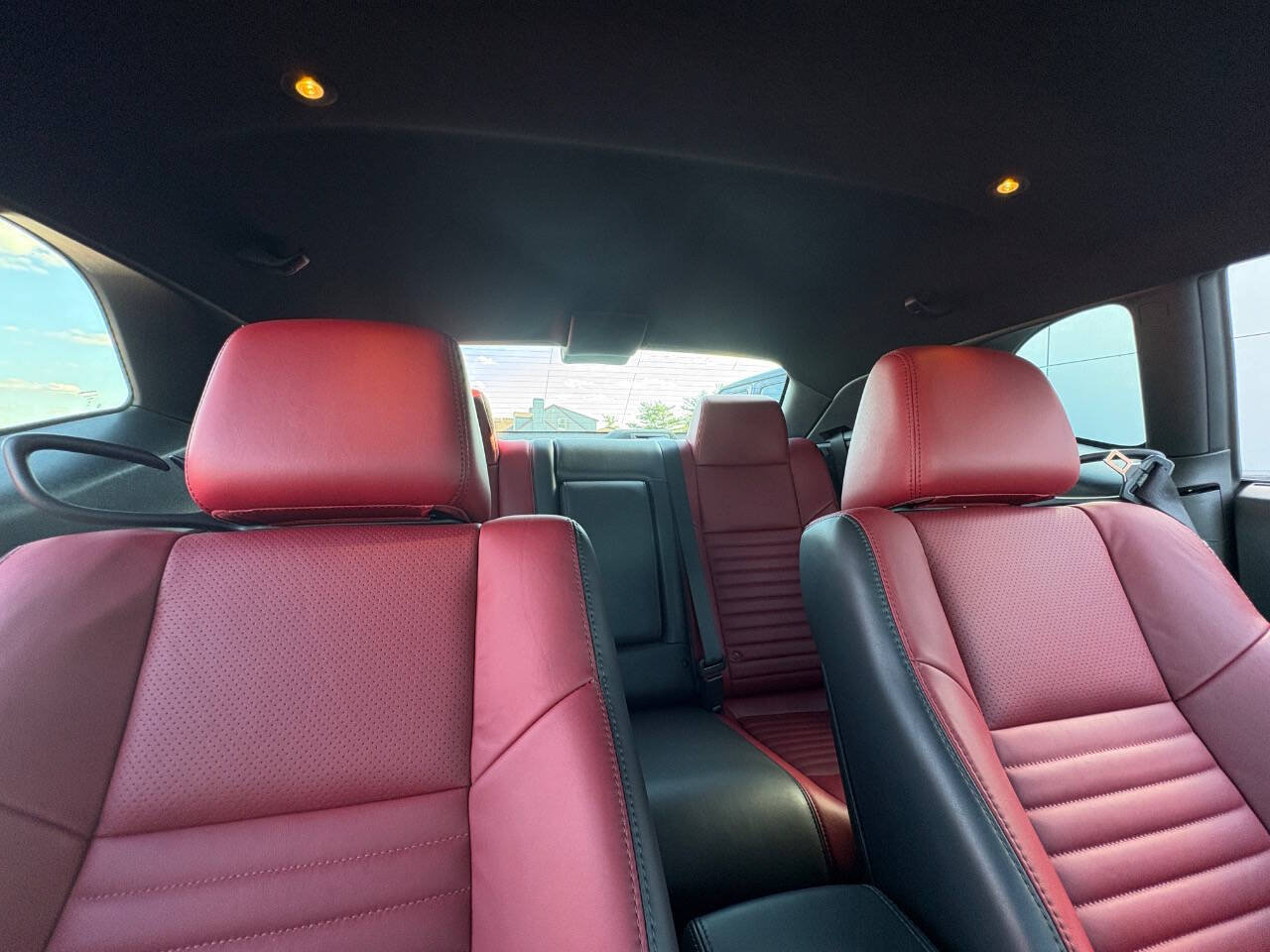 Used 2013 Dodge Challenger R/T Plus RWD image 29