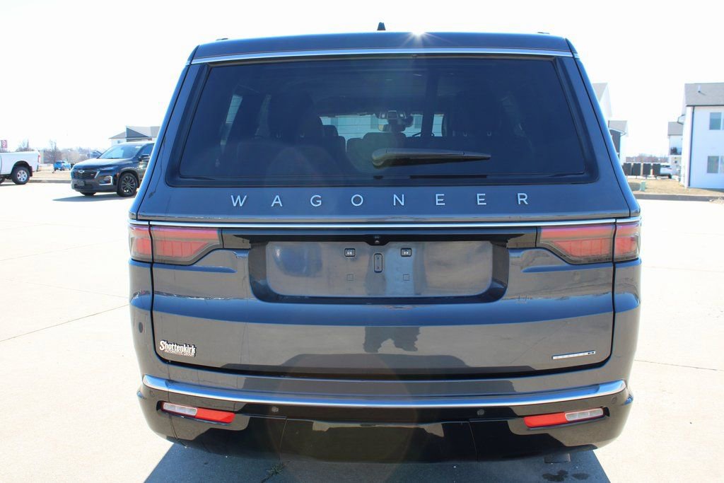 Used 2024 Jeep Wagoneer Series II image 17