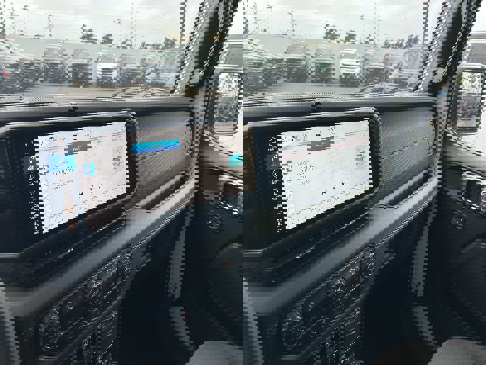 Used 2024 Jeep Wrangler Unlimited Rubicon image 41