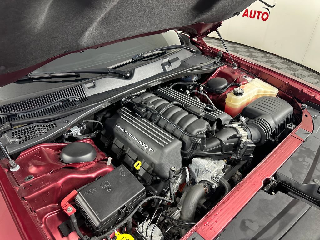 Used 2018 Dodge Challenger R/T Scat Pack w/ Technology Group RWD image 11