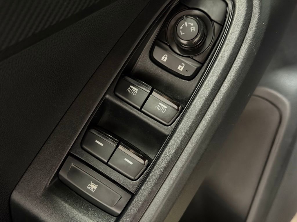 Used 2024 Subaru Crosstrek 2.0i Premium w/ Popular Package #3 image 26