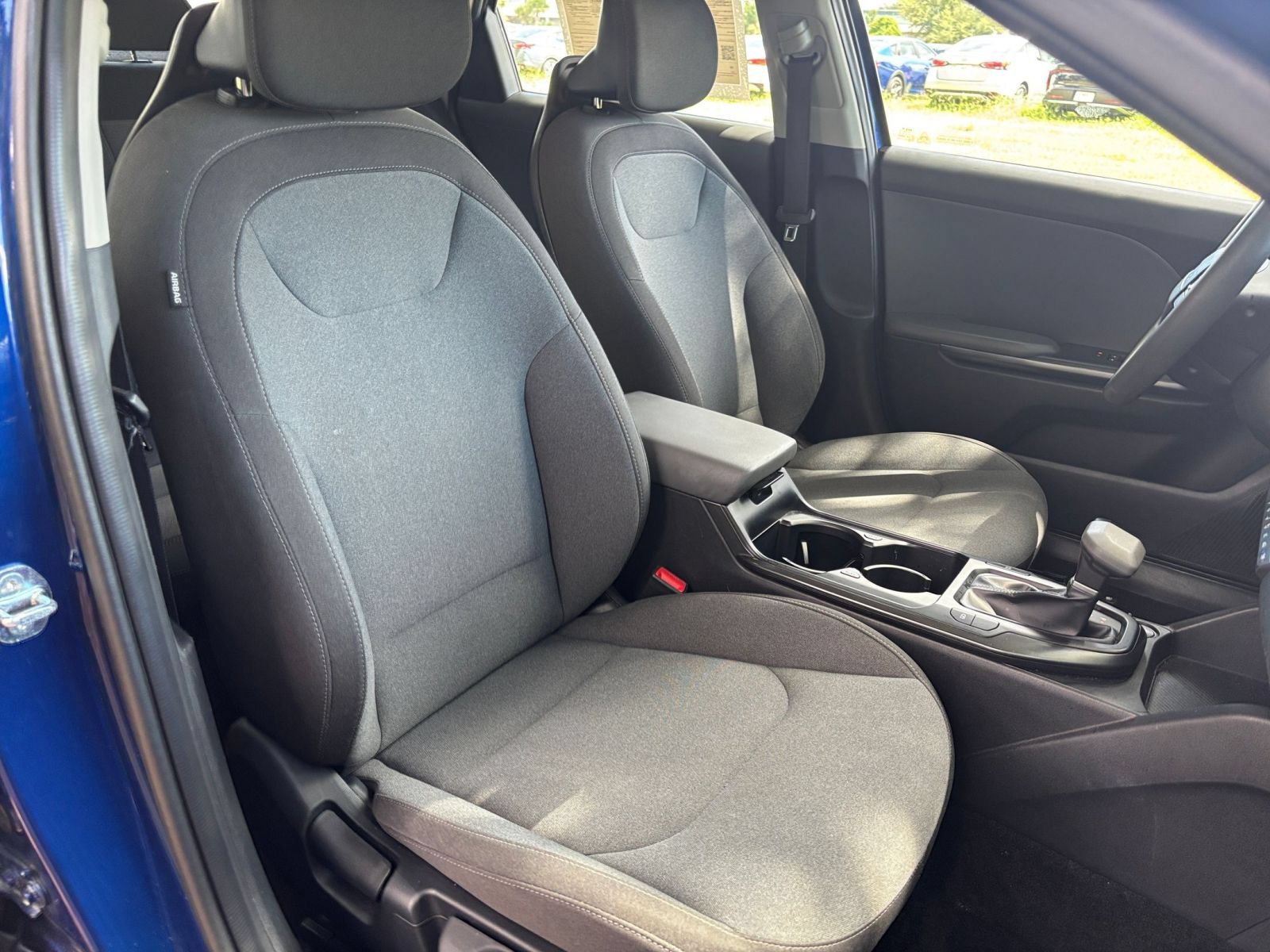 Used 2025 Kia K4 FWD image 35