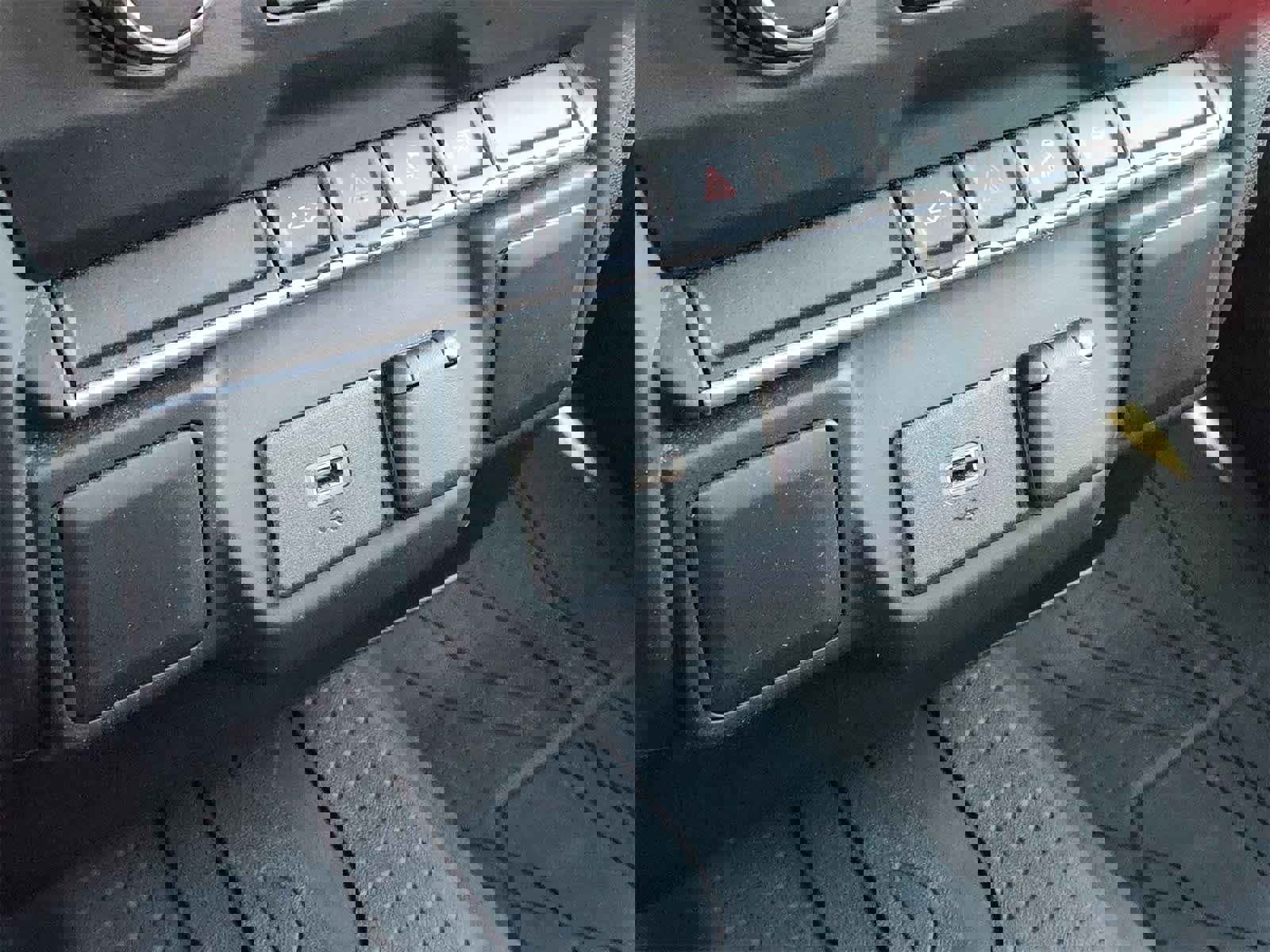 Used 2020 Chevrolet Silverado 1500 Custom w/ Custom Value Package image 21