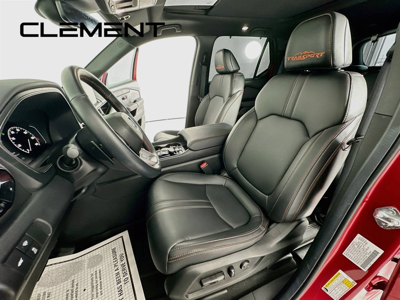 Used 2025 Honda Pilot TrailSport image 30