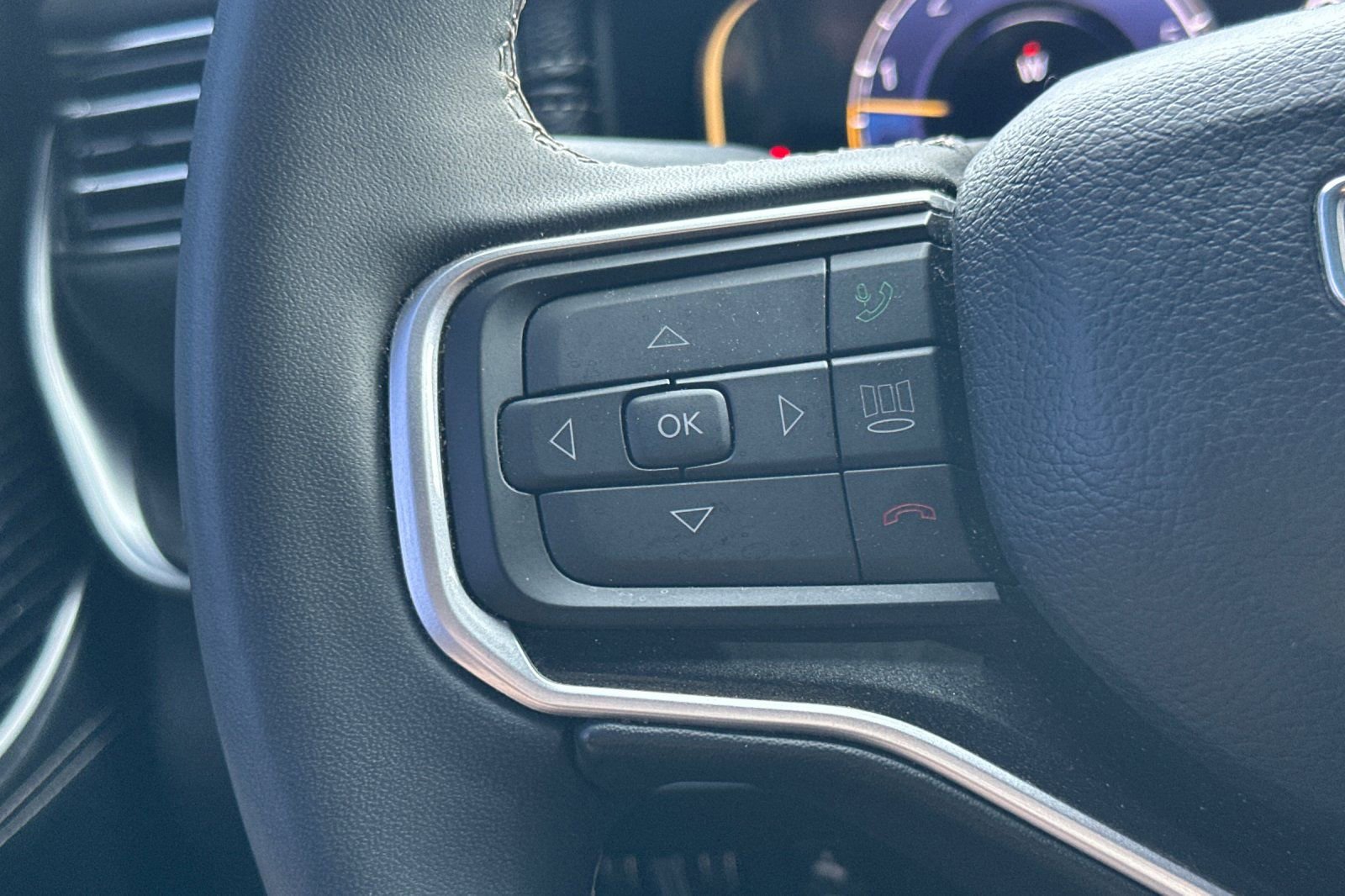 Used 2023 Jeep Wagoneer 4WD w/ Convenience Group I image 35