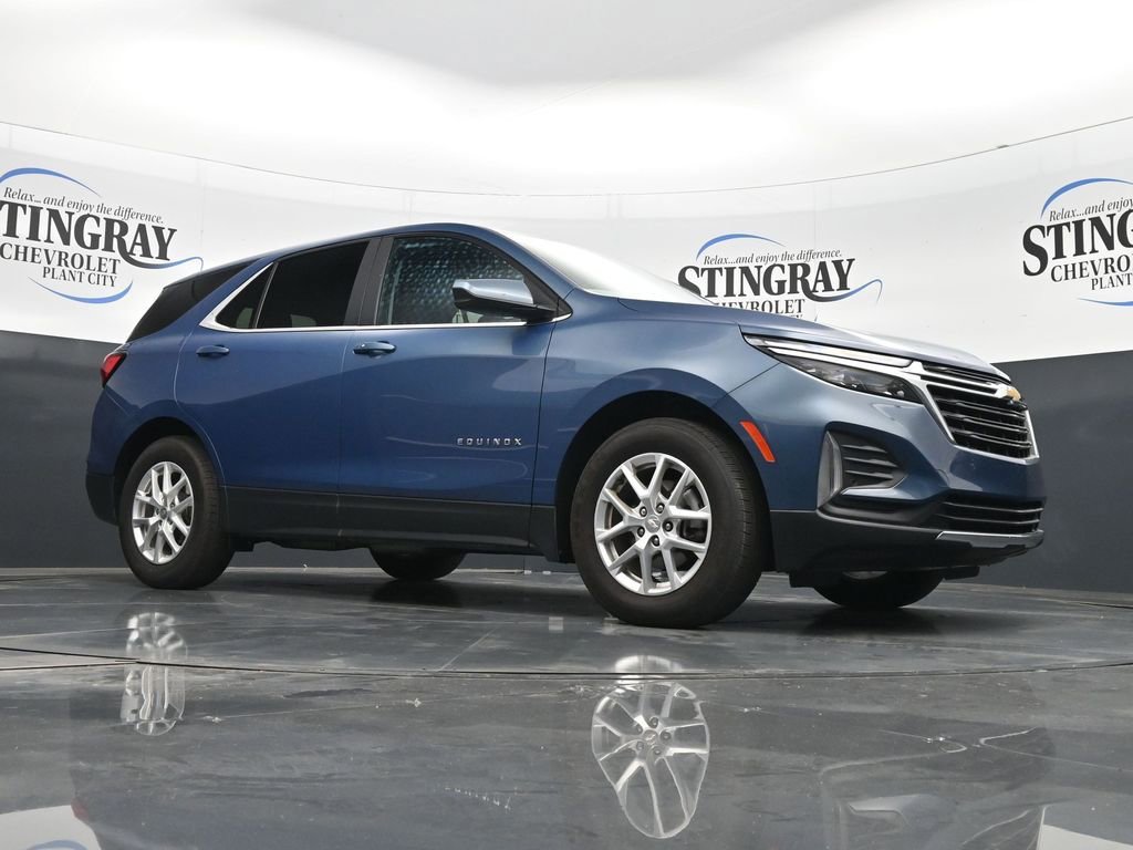 Used 2024 Chevrolet Equinox LT FWD image 17