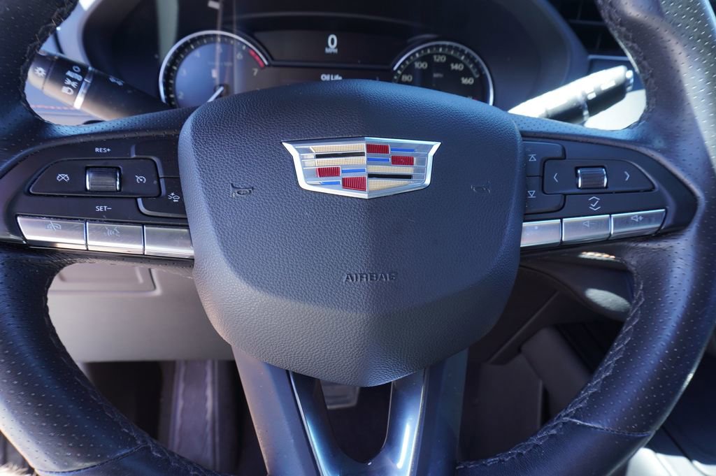 Used 2022 Cadillac XT4 Sport w/ Enhanced Visibility Package image 17